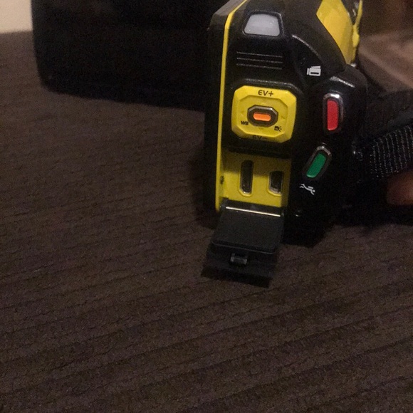 Camcorder - Picture 4 of 4